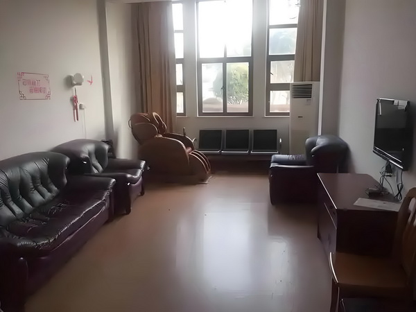 爆笑村花：皇后养成记